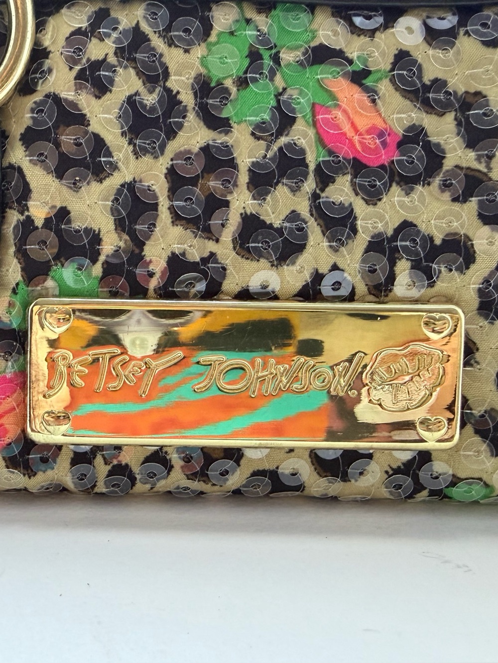 VINTAGE BETSEY JOHNSON Y2K Betseyville Leopard Expandable Wristlet Accessory - Picture 7 of 10